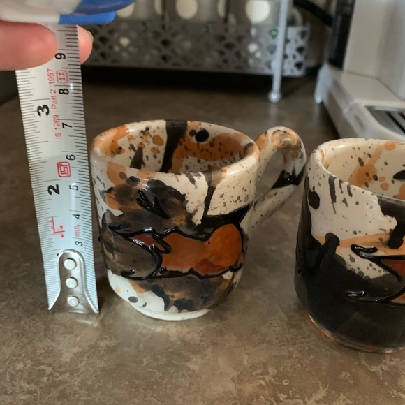 Set of 2 Ceramic Mini Nespresso Cups - Picture 2 of 3